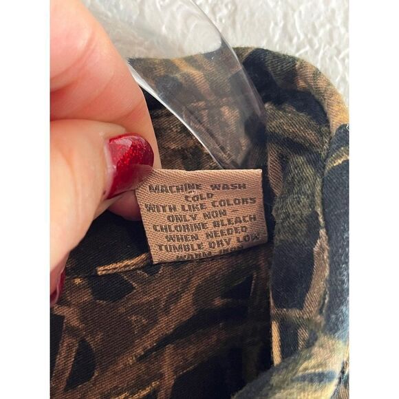 Rugged Earth Outfitters Hunting Dogs Camo Button Down Collared Shirt Large - Picture 9 of 10